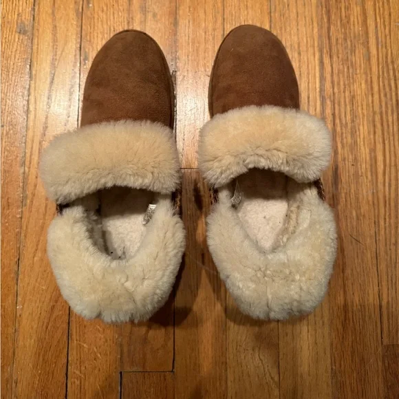 UGG Romley Buckle Chestnut Suede Boot Size 9 - Picture 2 of 5